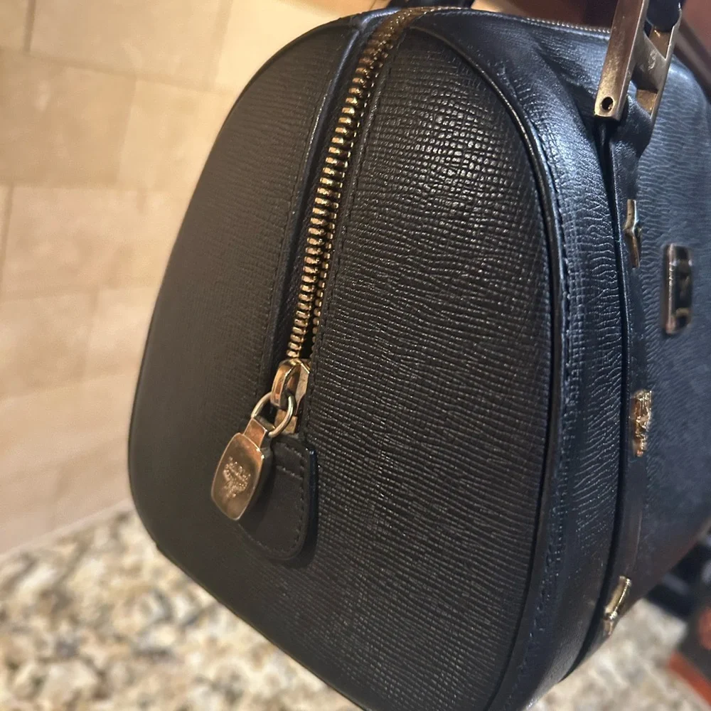 MCM Mini / Small Boston Satchel – Black Leather (München Plaque) - Picture 4 of 10